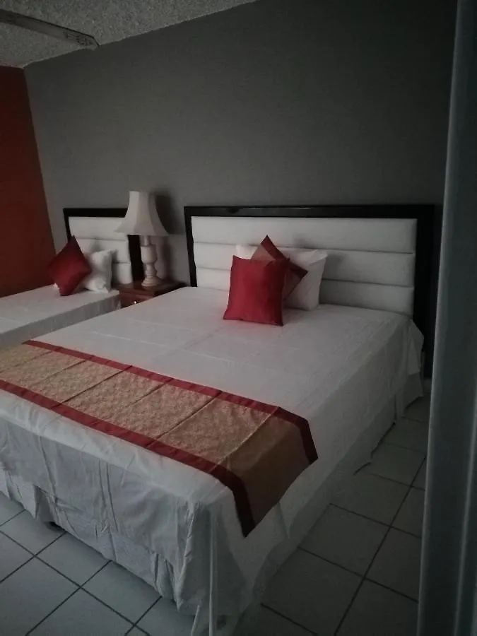 Negril Beach Club Condos 0*,